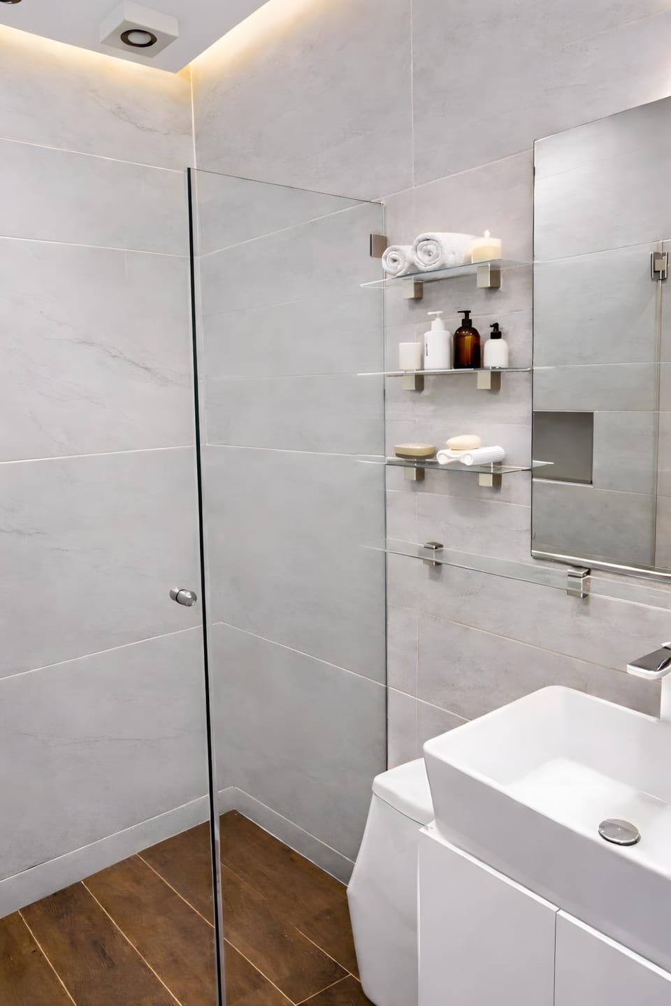 Shower, Bathroom