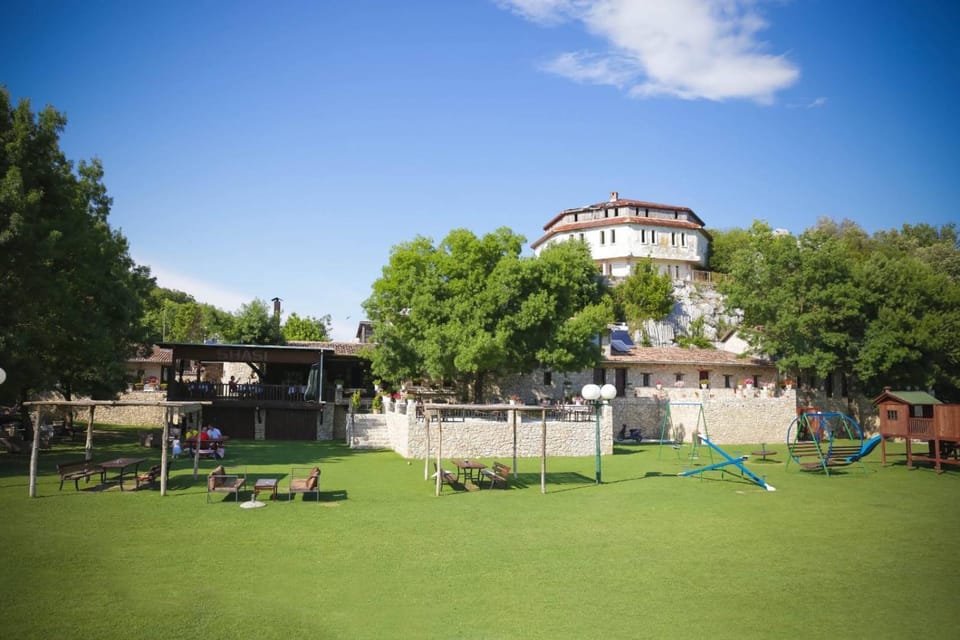 Natural landscape, Garden, Kids's club, Garden view