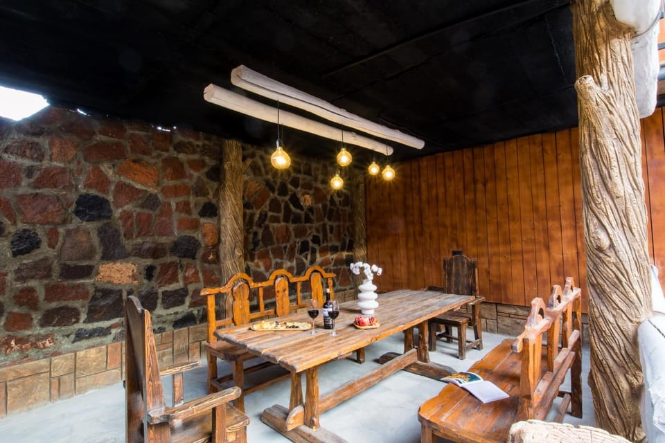 Patio, Balcony/Terrace, Seating area, Dining area