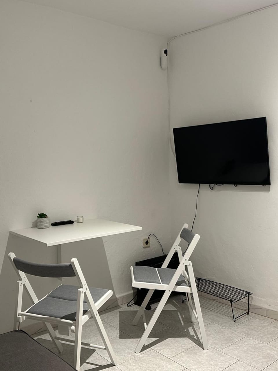 TV and multimedia, Dining area