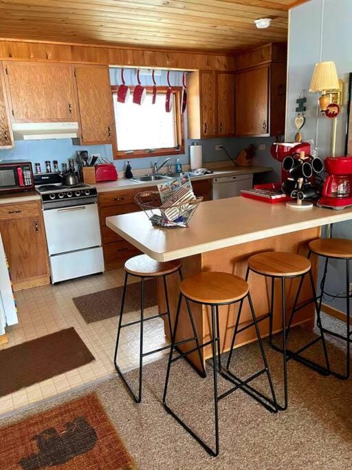 Sandy Hollow House in Wisconsin