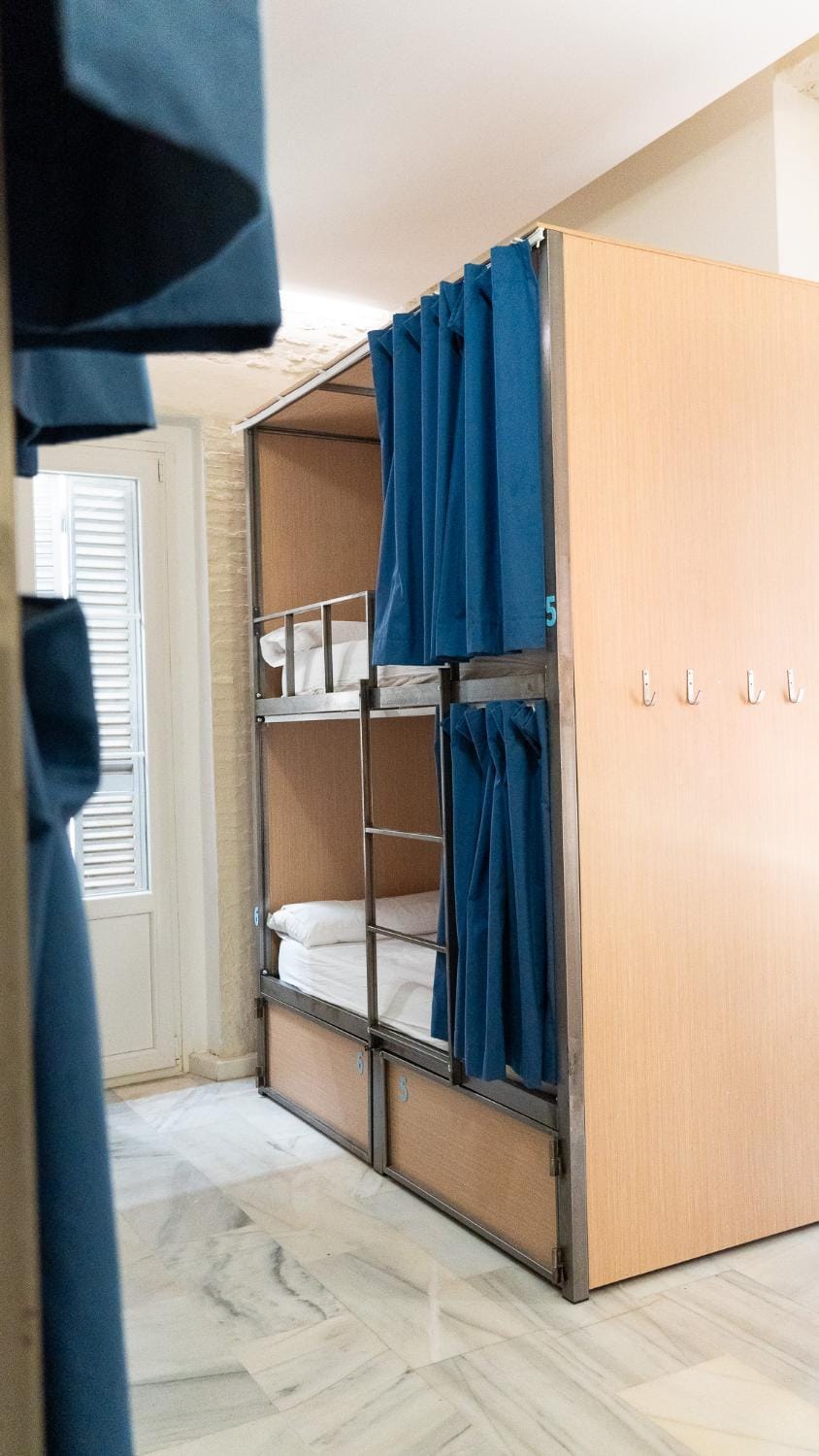 Bed, Balcony/Terrace, bunk bed