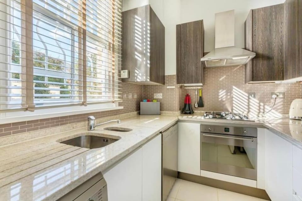 The Chérie Suite by Harrods Apartment in City of Westminster