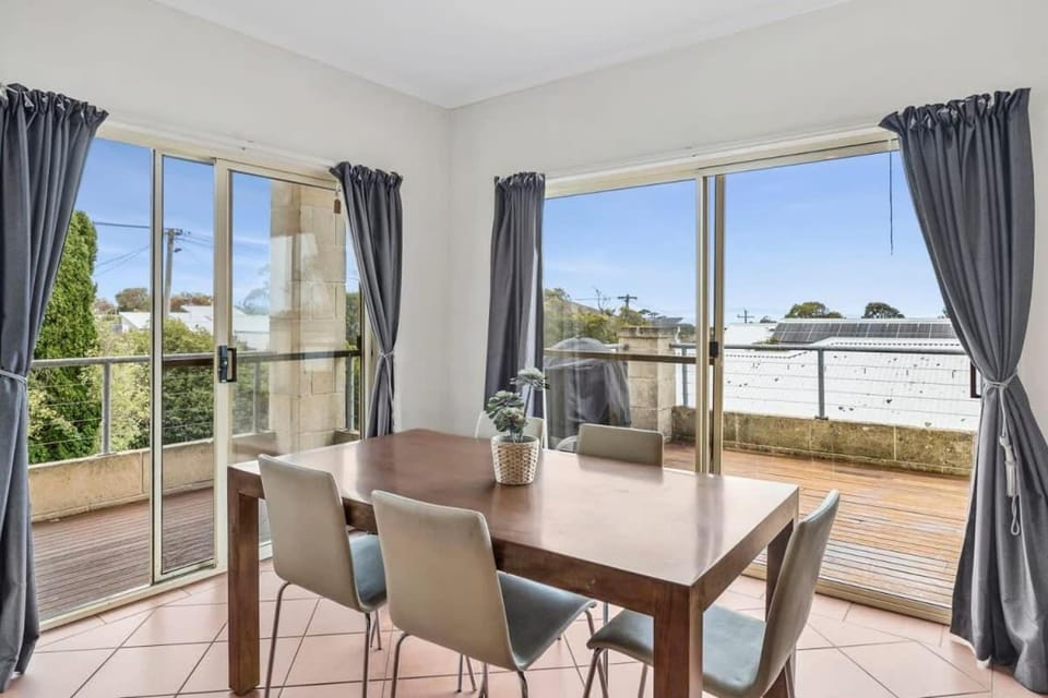View (from property/room), Dining area