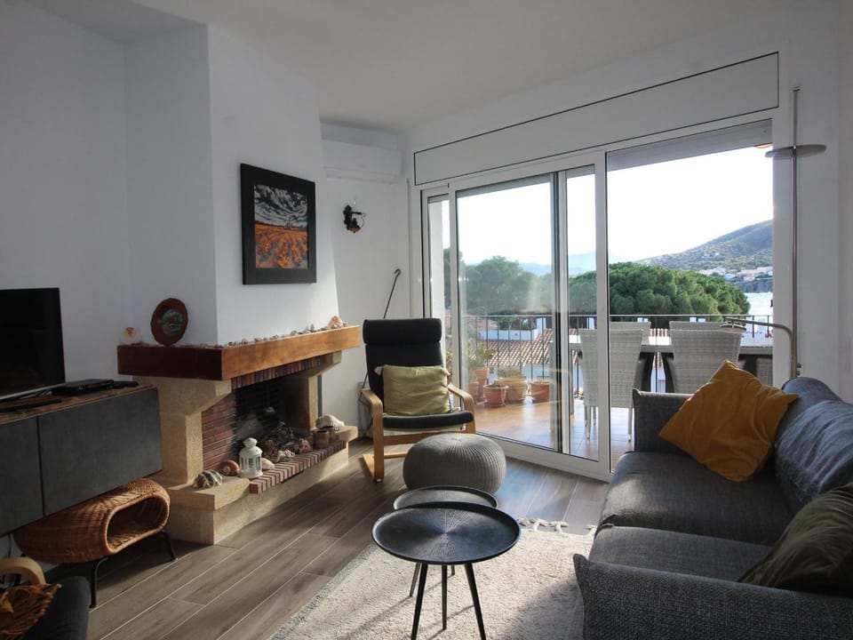 Apartamento renovado en La Farella cerca de la playa, aire acondicionado - ES-228-170 Apartment in Alt Empordà
