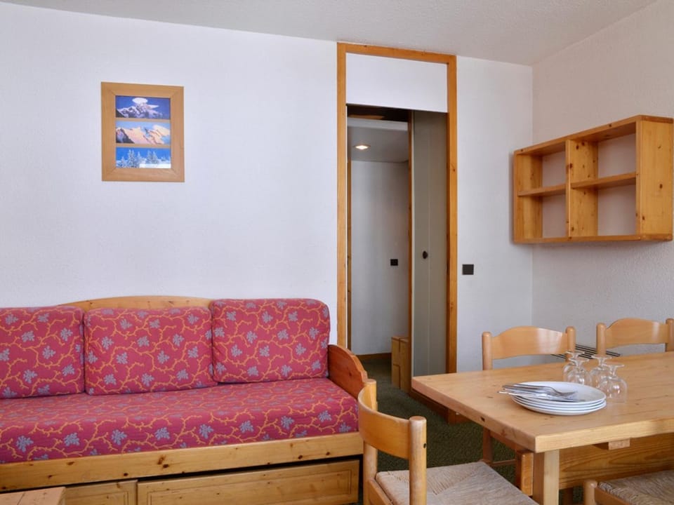 Appartement fonctionnel au cœur des pistes avec balcon et accès piscine - FR-1-181-2786 Apartment in Mâcot-la-Plagne