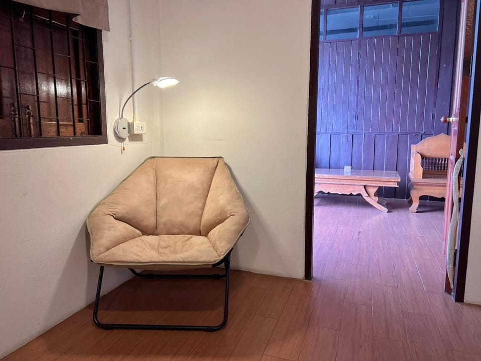 Balcony/Terrace, Photo of the whole room, Seating area, Bedroom