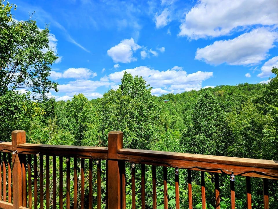Natural landscape, View (from property/room), Balcony/Terrace