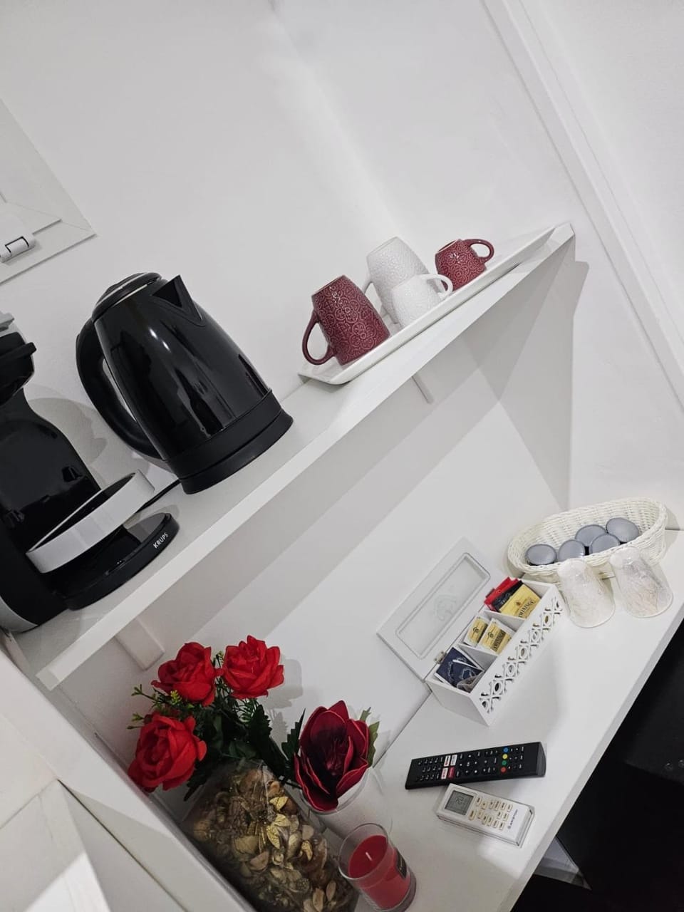 Coffee/tea facilities