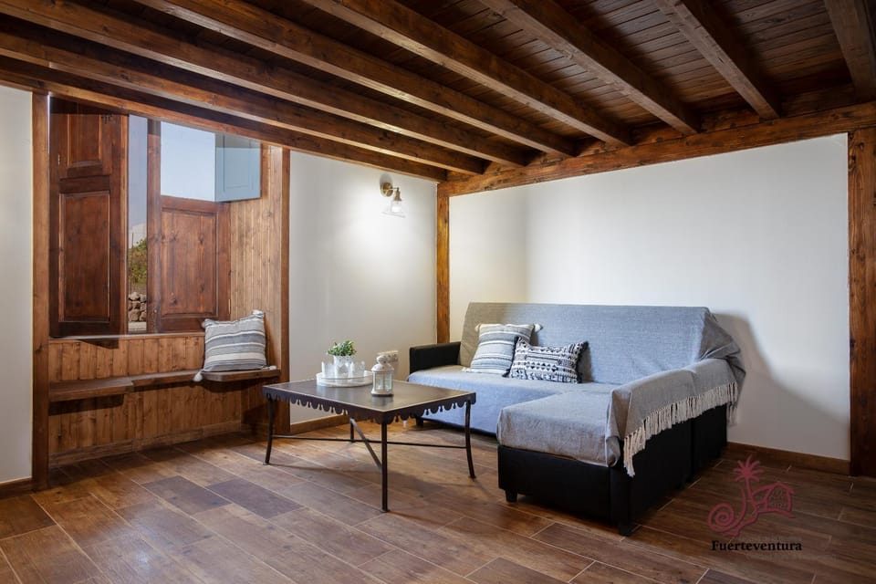 Living room, Lounge or bar, Decorative detail