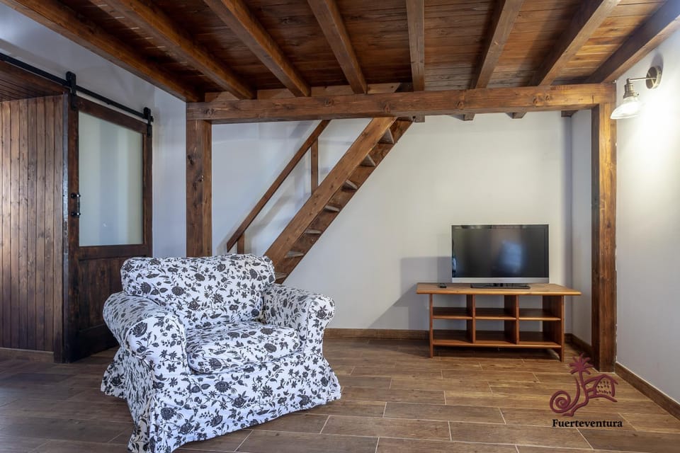 Living room, Lounge or bar