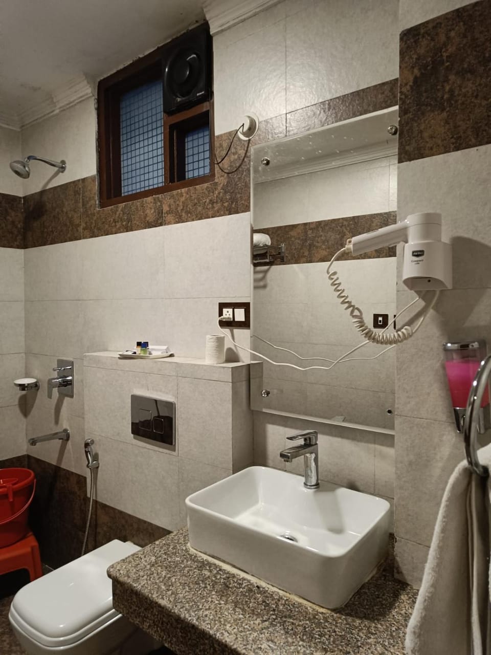 King Castle Mcleodganj-centrally heated and air cooled- Near MALL Road - Free Parking Hotel in Himachal Pradesh