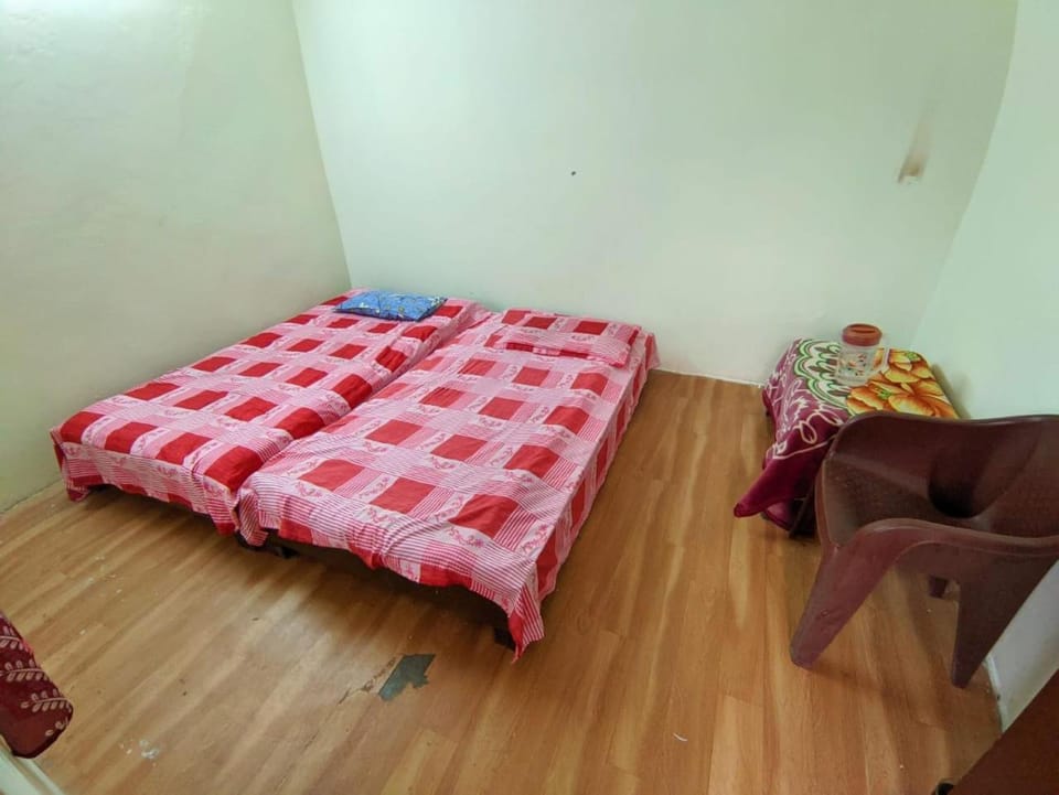 Himalayan Triund Trekking and Waterfalls View Hostel Bed and Breakfast in Punjab, India