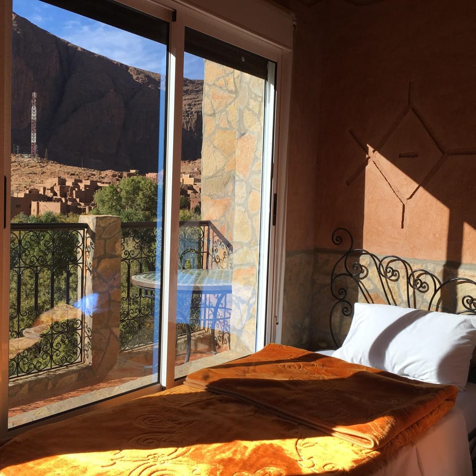 Bedroom, Garden view, Mountain view, River view