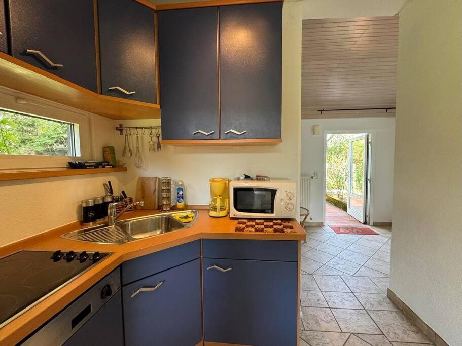 Skyview Studio Peaceful Retreat near Luxemburg Airport Apartment in Luxembourg District, Luxembourg