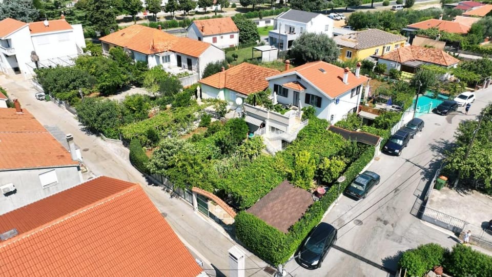 Day, Street view, Parking