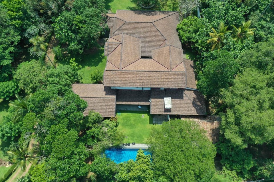 Property building, Garden