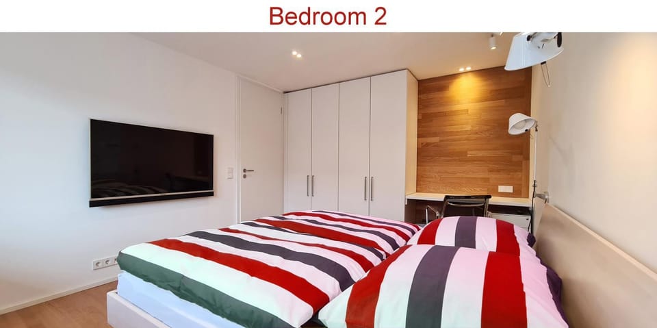 TV and multimedia, Bedroom, wardrobe