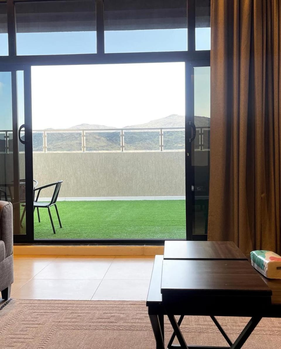 Patio, Balcony/Terrace