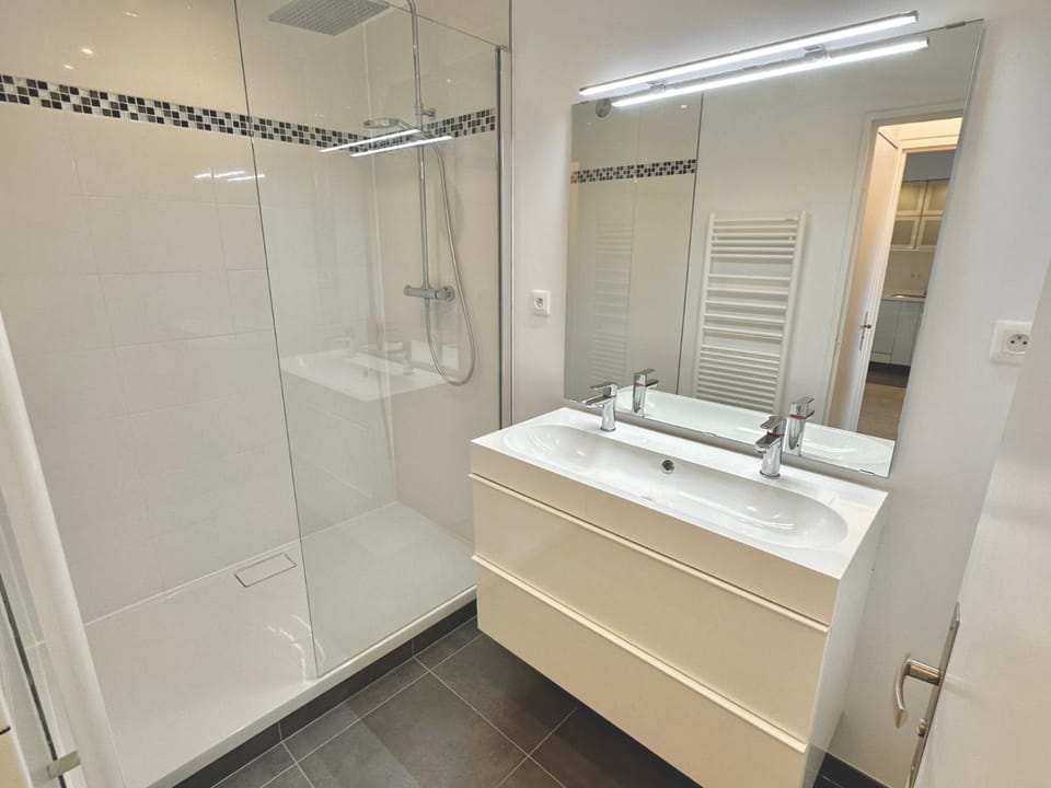Moderne T2, bord de mer, Parking & Wifi gratuit Apartment in Normandy