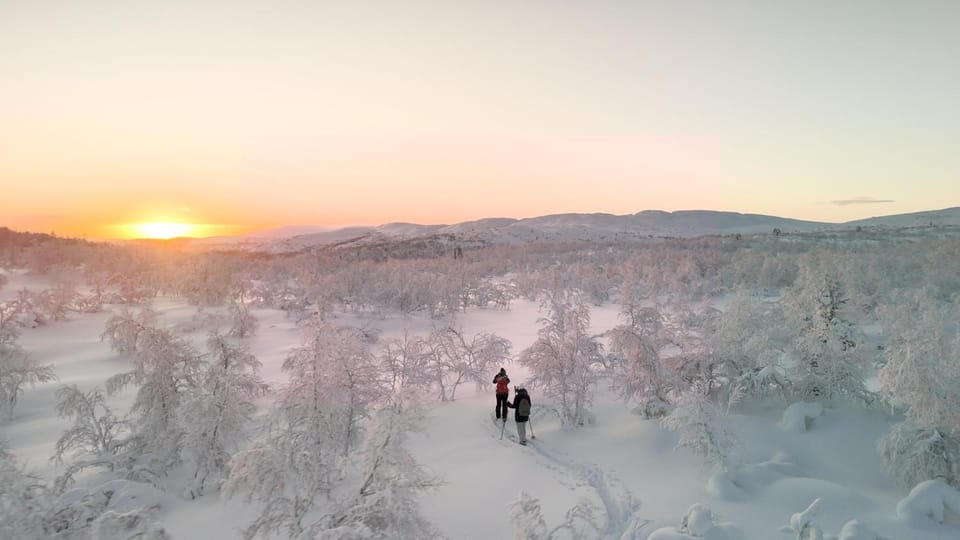 Nearby landmark, Day, People, Natural landscape, Activities, Activities, Winter, Garden, Skiing, On site, Mountain view, Seasons, Sunrise, Sunset, group of guests, wedding, wedding, wedding