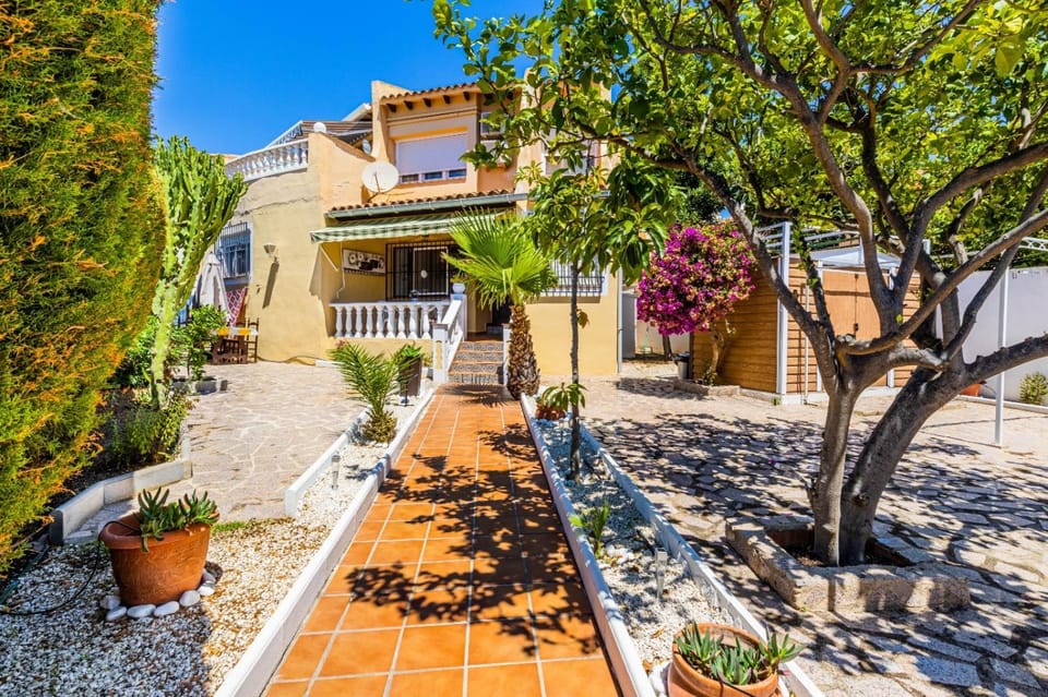 Property building, Garden, Garden view