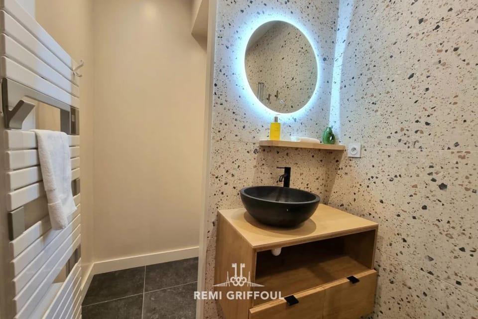 La Cabane de Champlain Terrace City Center 2 Guests Apartment in Honfleur