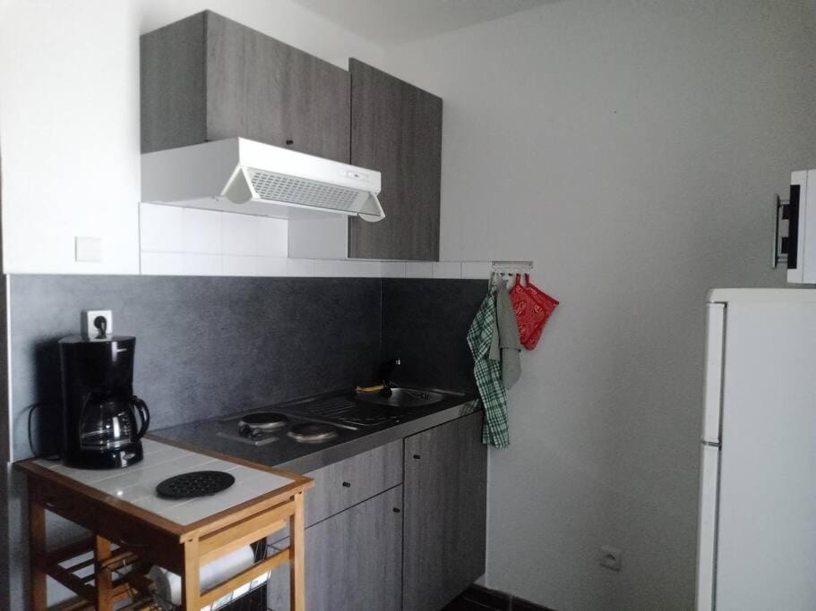 Studio équipé 2 personnes, Port la Nouvelle centre Apartment in Port-la-Nouvelle
