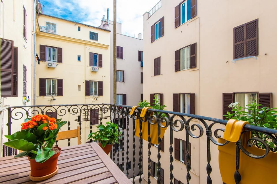 Balcony/Terrace, Balcony/Terrace