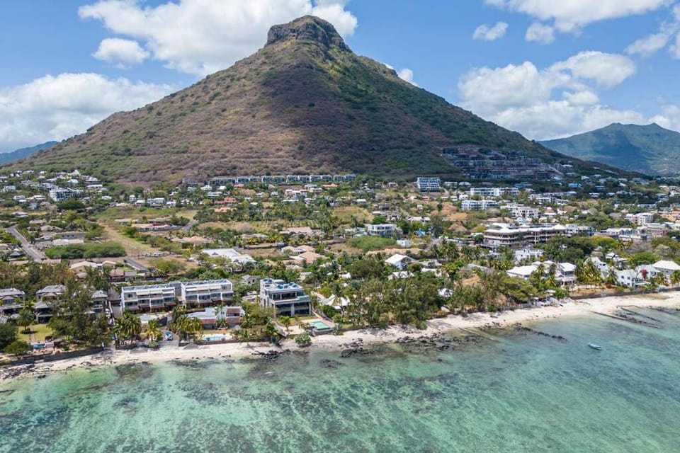 Natural landscape, Bird's eye view, Beach, Mountain view