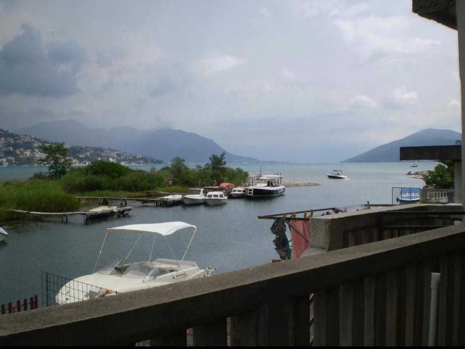Natural landscape, Mountain view, River view, Sea view