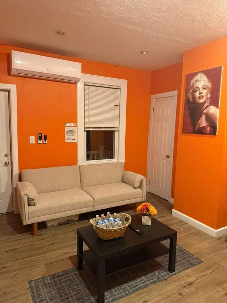 Cozy Apartments Woodside near Manhattan Apartment in Woodside