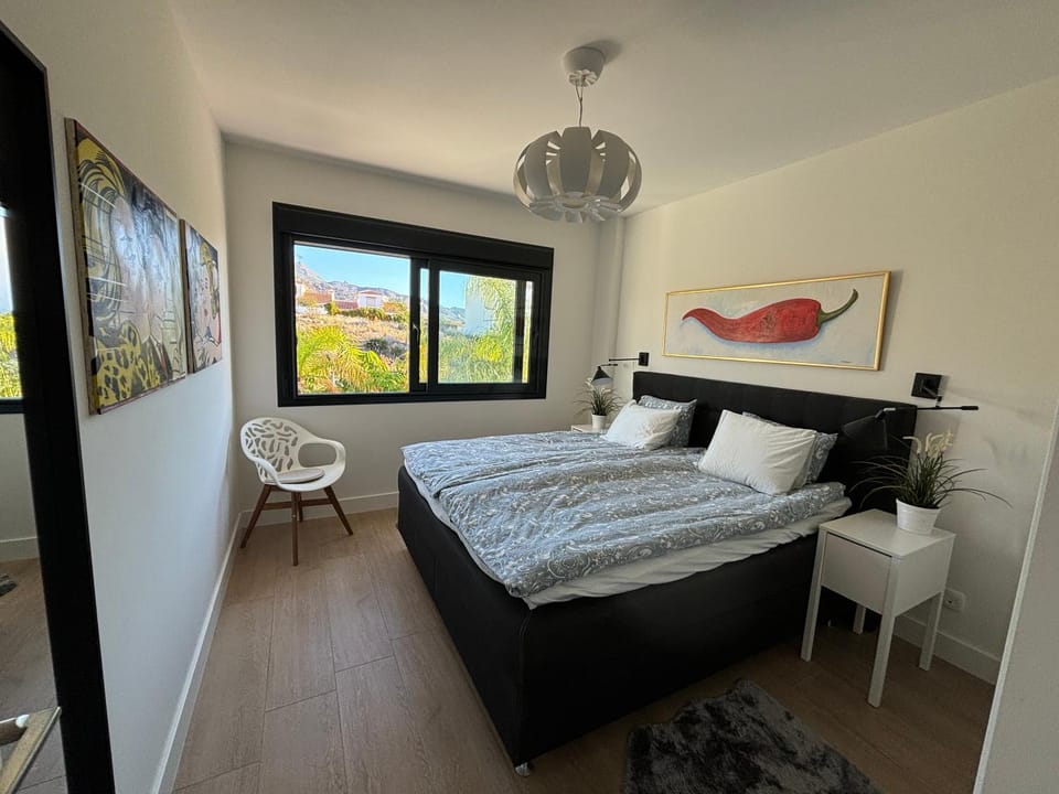 Bed, Bedroom