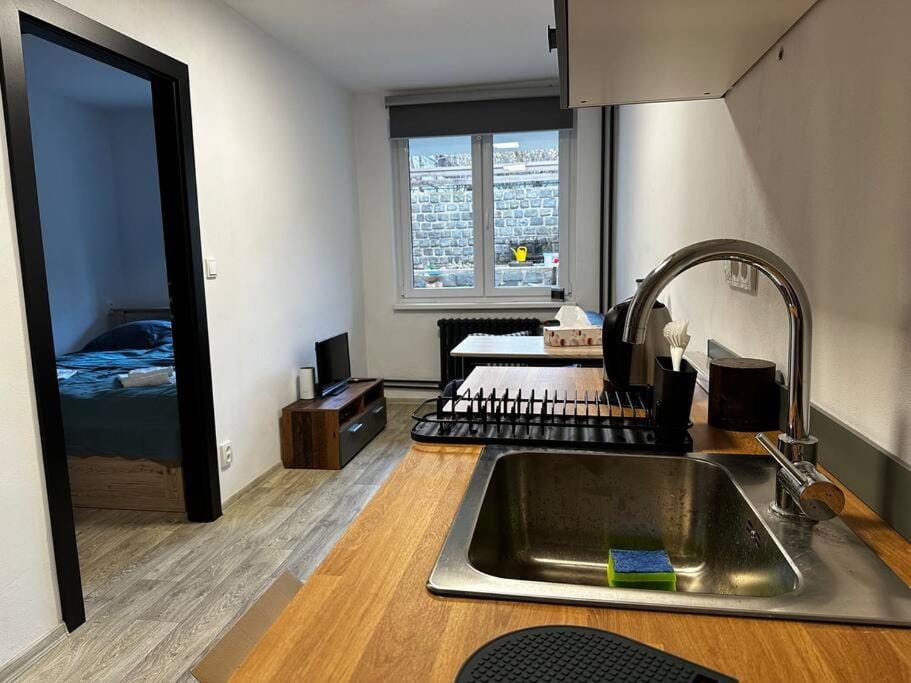 Kitchen or kitchenette