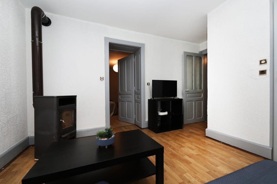 Communal lounge/ TV room, TV and multimedia