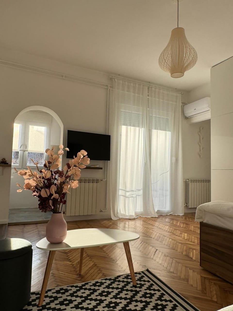 Photo of the whole room