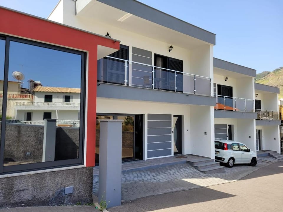 Property building, Location, Parking