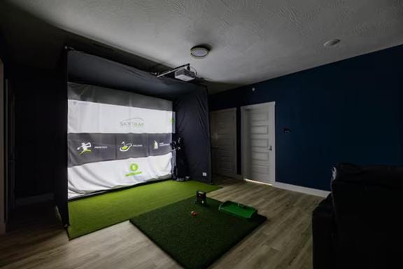 Game Room, Entertainment
