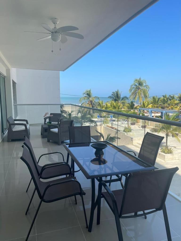Natural landscape, Balcony/Terrace, Living room, Sea view