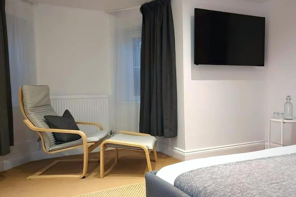 2 Bedroom City Centre Duplex Apt Apartment in Preston