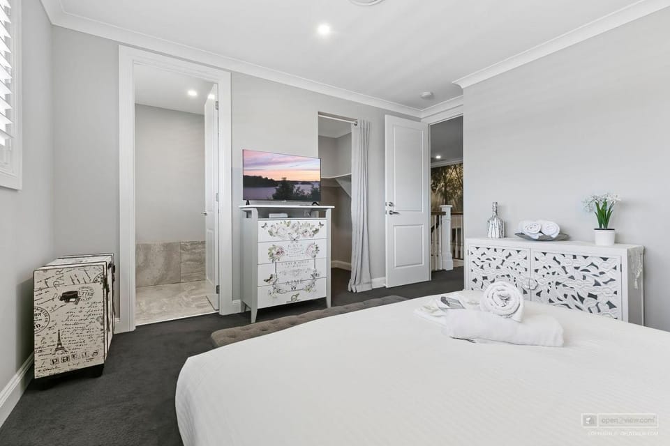 New Haven - Morning Sunrise Suite Vacation rental in Woorim