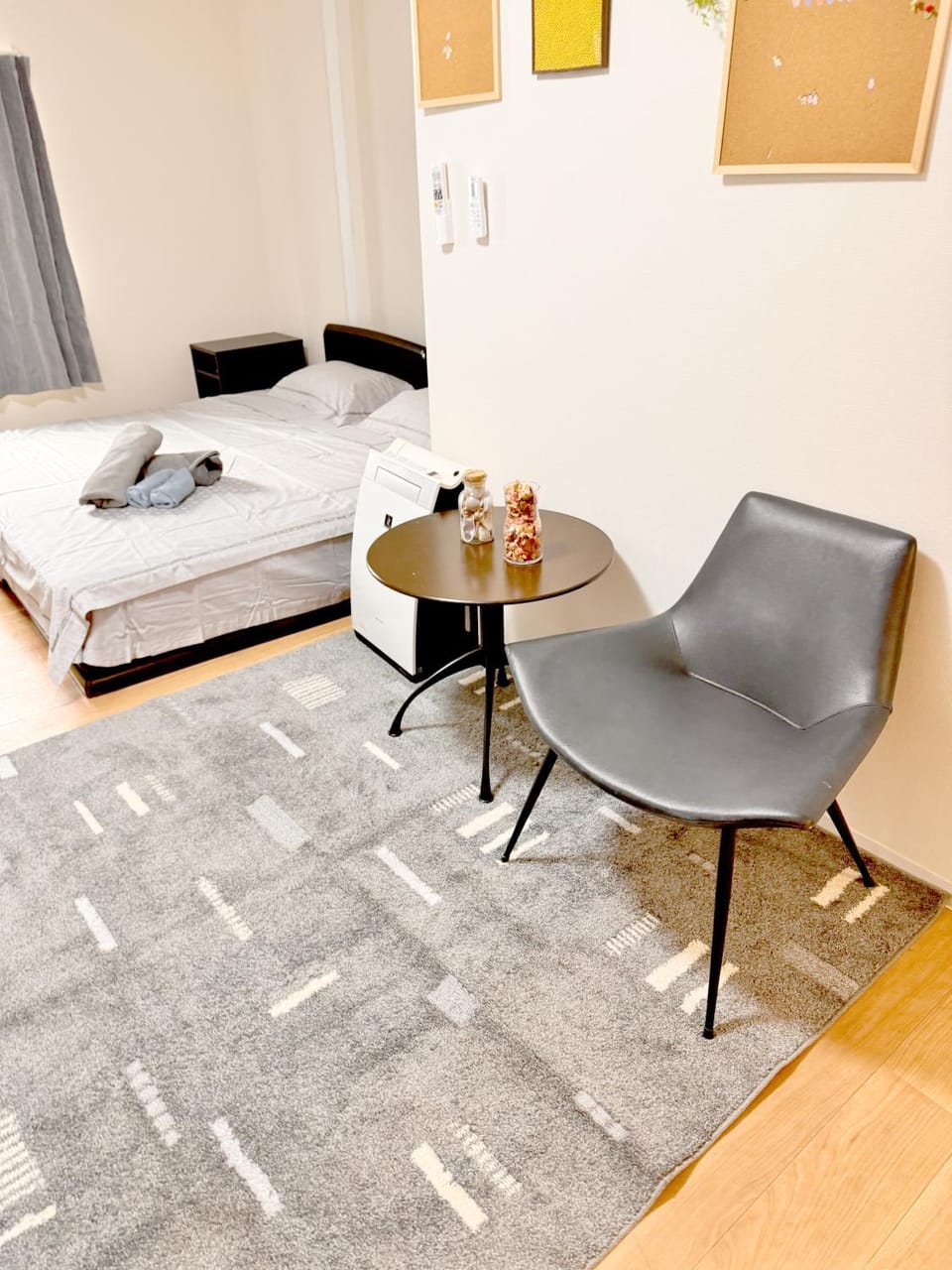 Dining area, Bedroom
