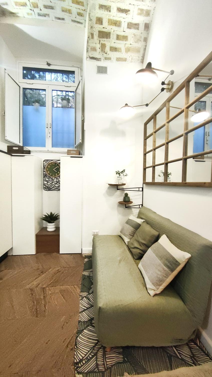 Kitchen or kitchenette, Living room, Seating area