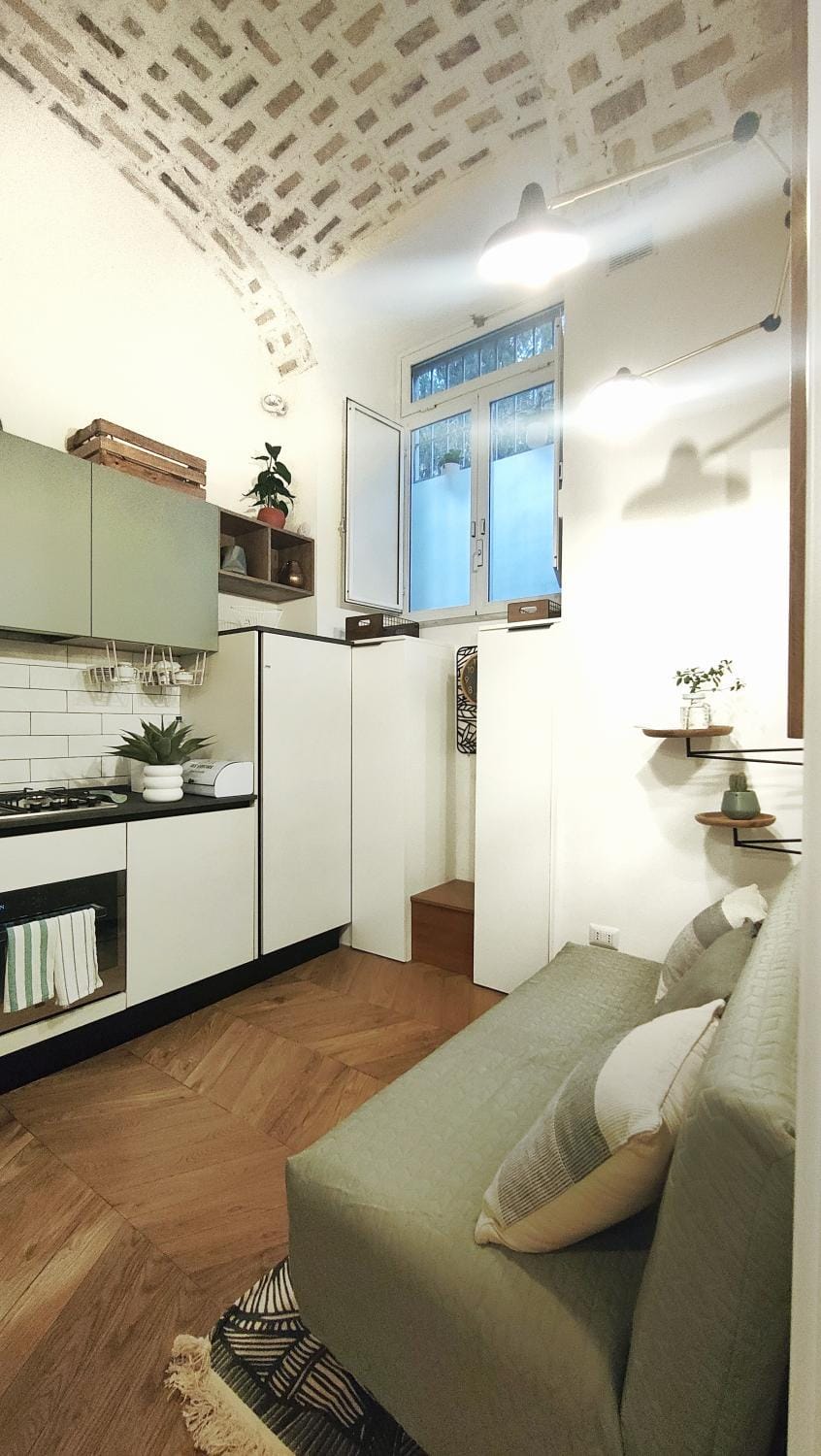 Kitchen or kitchenette, Living room, Seating area, pet friendly, stove, air conditioner