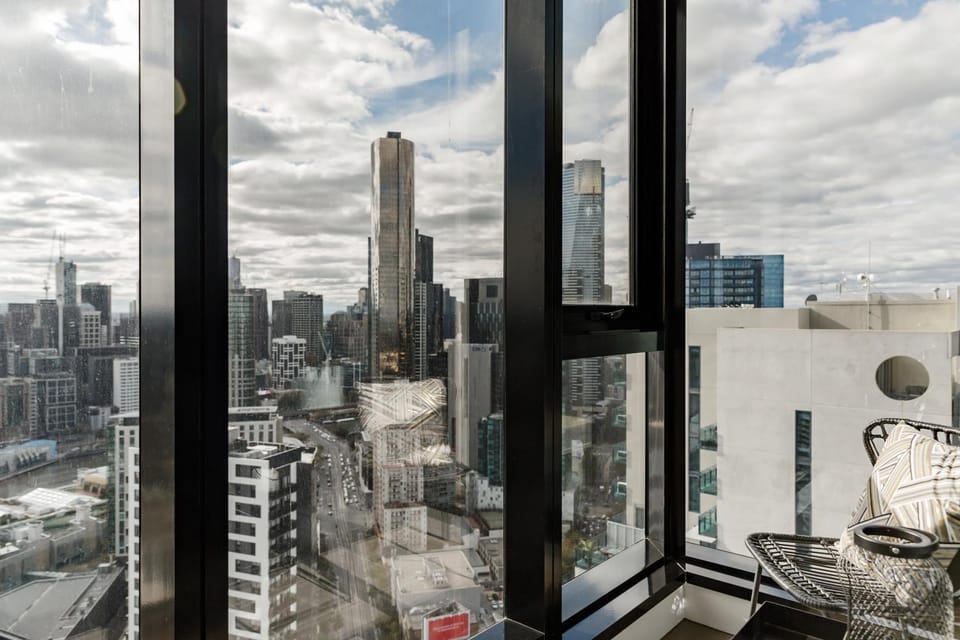 View (from property/room), City view