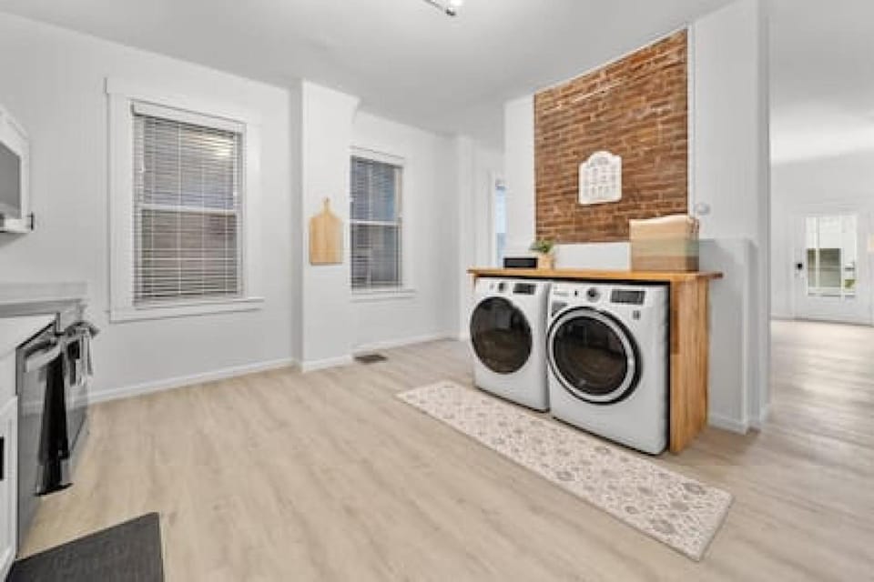 Charming Mt. Adams 1BR - Near Downtown & Stadiums Apartment in Cincinnati