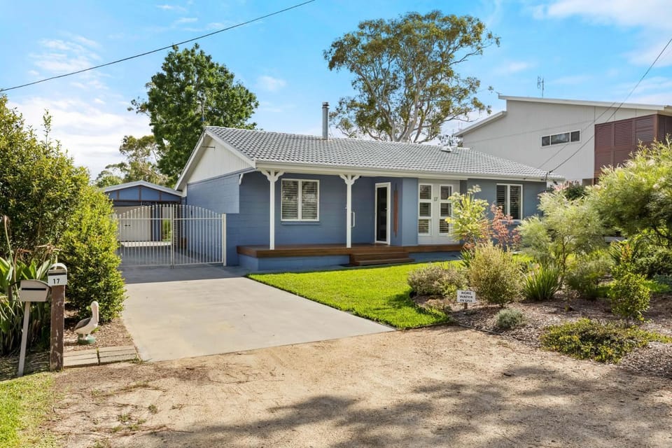 Coorie Nook by Experience Jervis Bay House in Vincentia