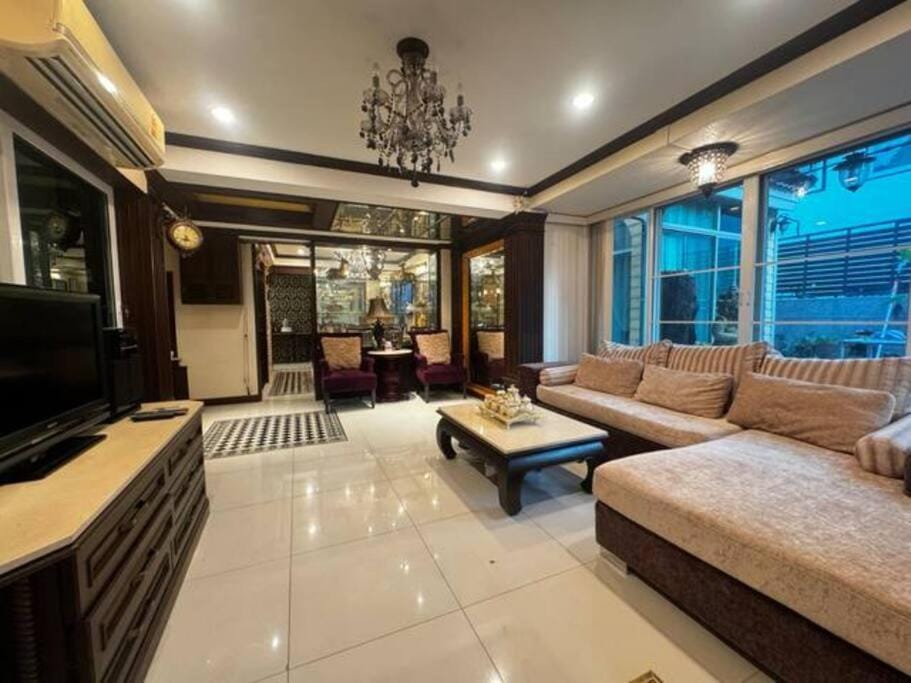TV and multimedia, Living room