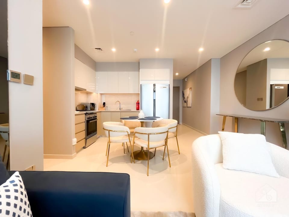 Burj Royale 2 Bedrooms Balcony City View - Walk to Dubai Mall Apartment in Dubai