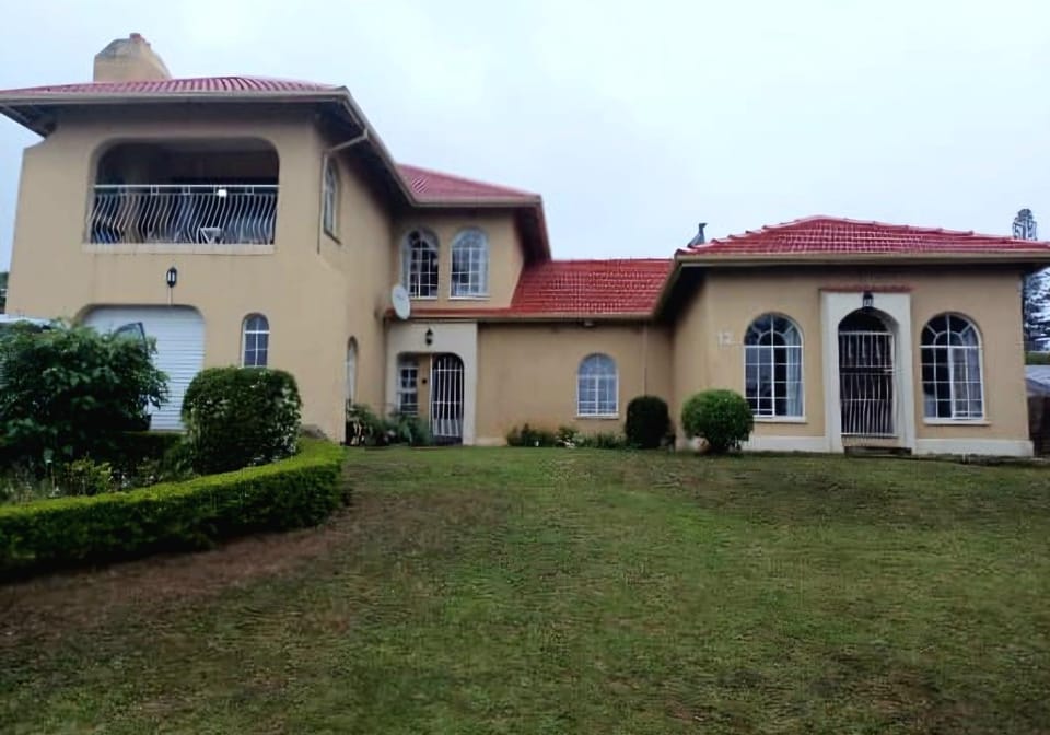 Property building, Garden, Garden view